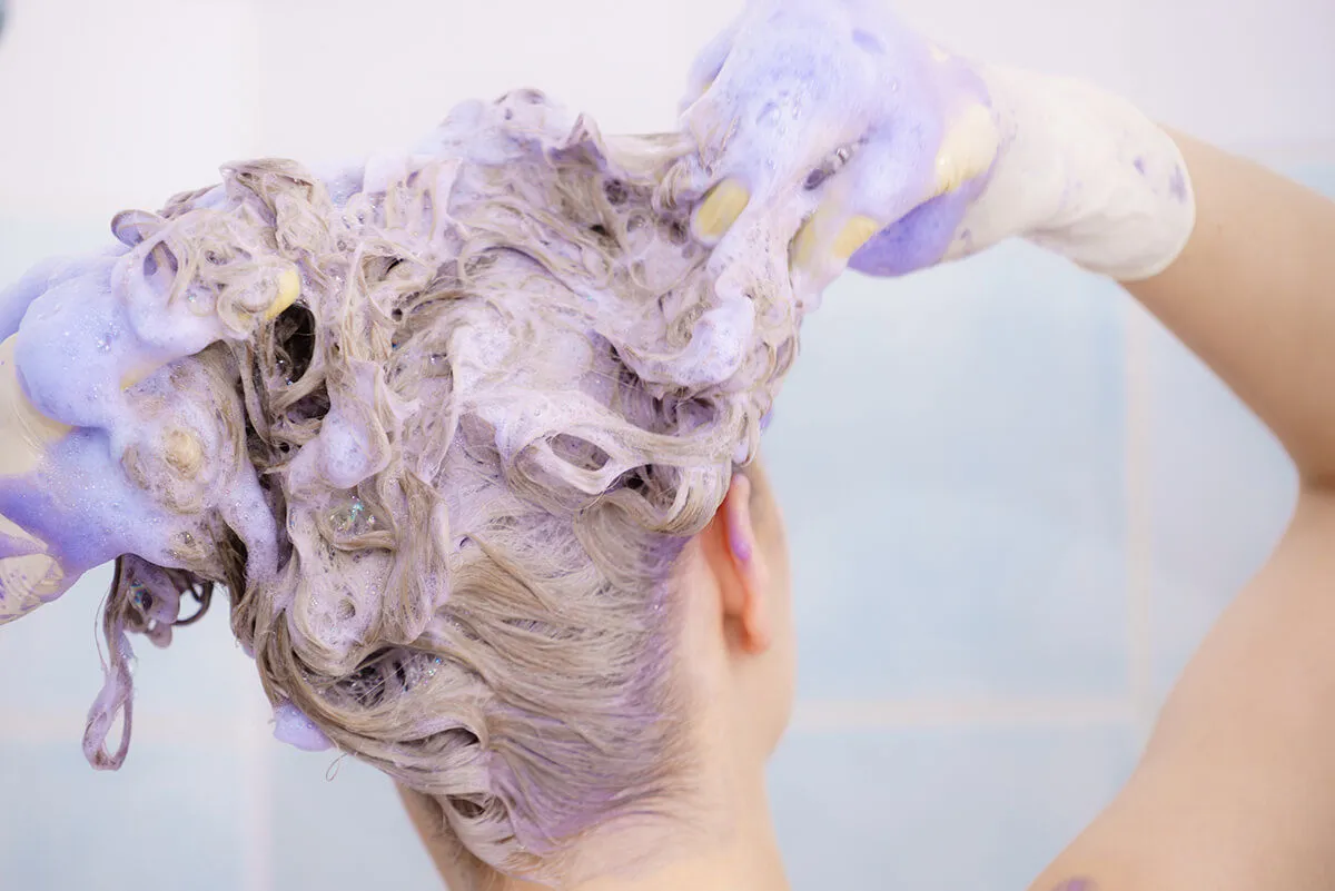 Featured image for: Hoe zilvershampoo optimaal te gebruiken?